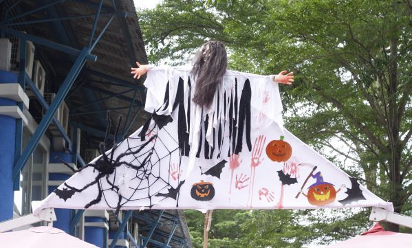 Hình ảnh lối vào đêm hội Halloween