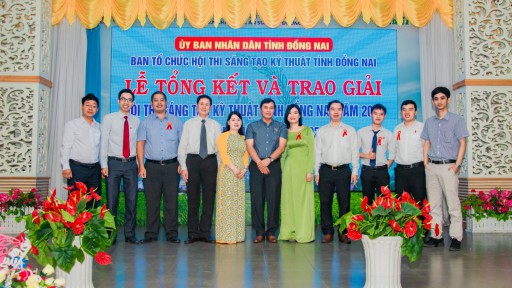 Tro choi đánh bài
 tham gia Hội thi sáng tạo kỹ thuật tỉnh Đồng Nai năm 2021
